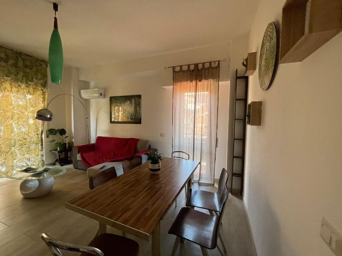 Casa Valente Lägenhet Ladispoli Exteriör bild